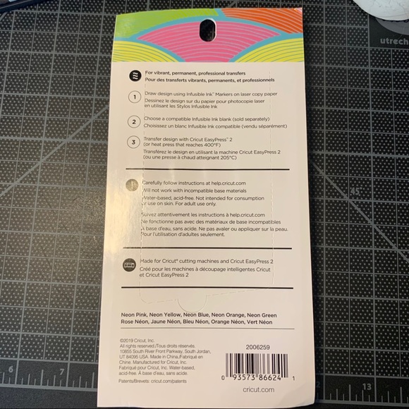 Cricut Infusible Ink Neon Pens - Picture 2 of 2